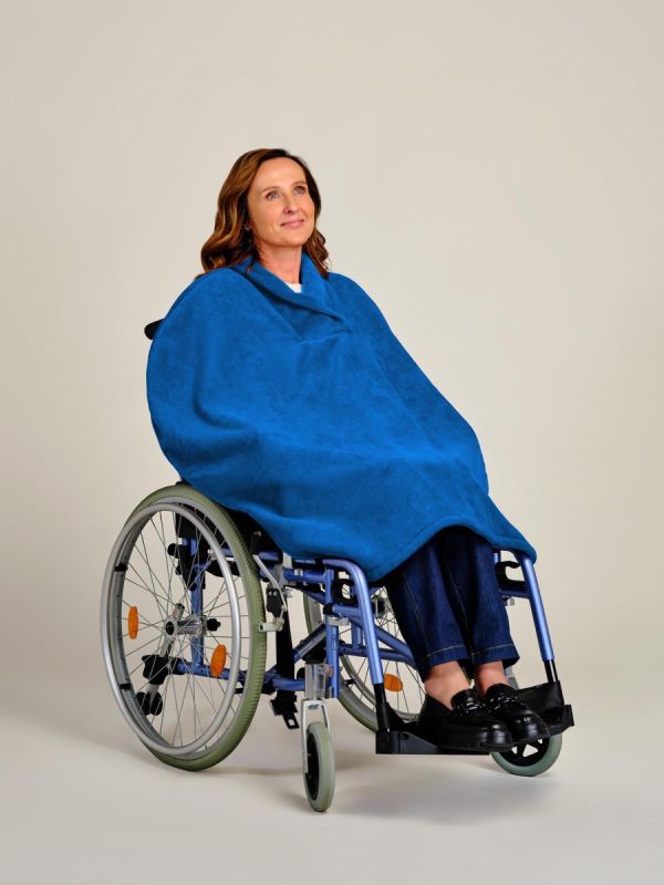 Cape polaire pour fauteuil roulant